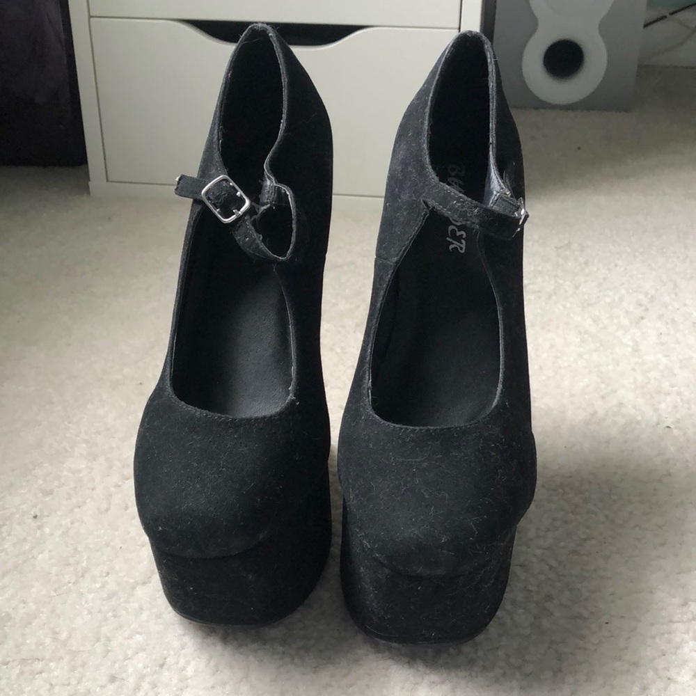 NWOT Black Bumper Heel-less Platform with red sole.